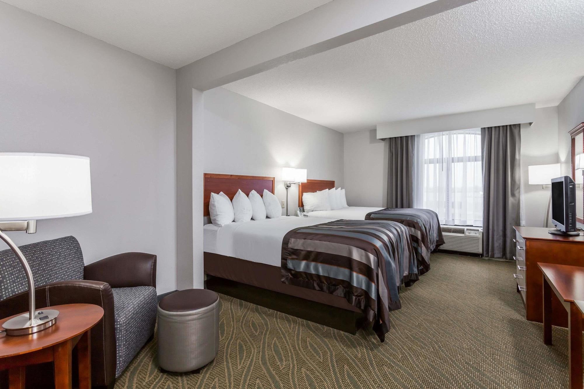 Wingate By Wyndham Chesapeake Hotel Екстериор снимка