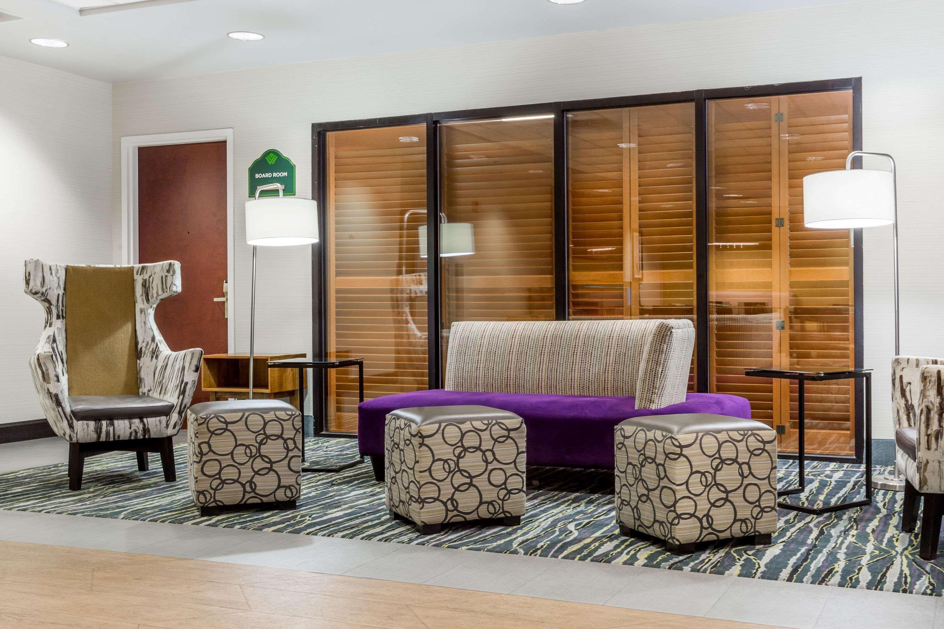Wingate By Wyndham Chesapeake Hotel Екстериор снимка